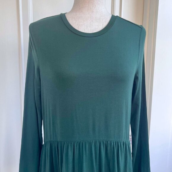 VERO MODA Green Tiered Long Sleeve Knit Dress Size M - Picture 3 of 11